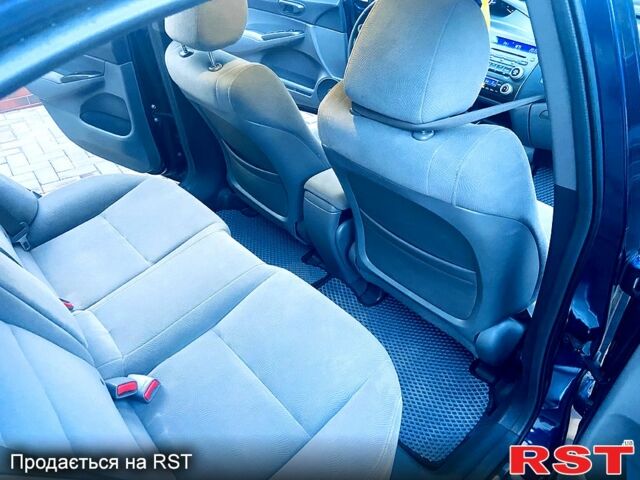 Синий Хонда Цивик, объемом двигателя 1.8 л и пробегом 0 тыс. км за 7000 $, фото 7 на Automoto.ua