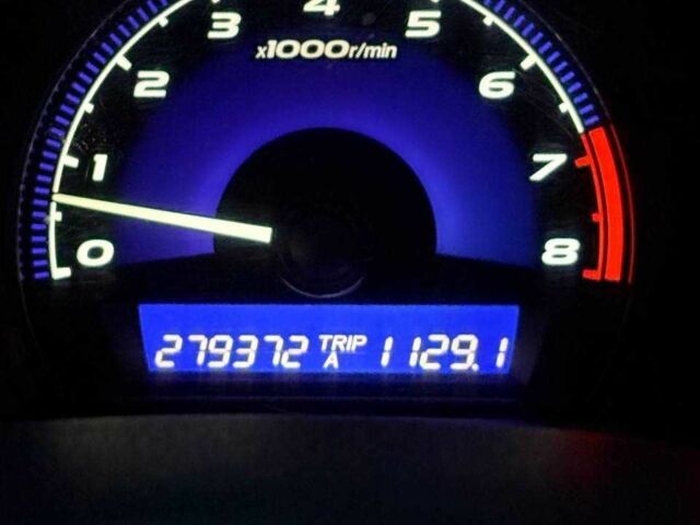 Синий Хонда Цивик, объемом двигателя 1.8 л и пробегом 279 тыс. км за 6200 $, фото 7 на Automoto.ua