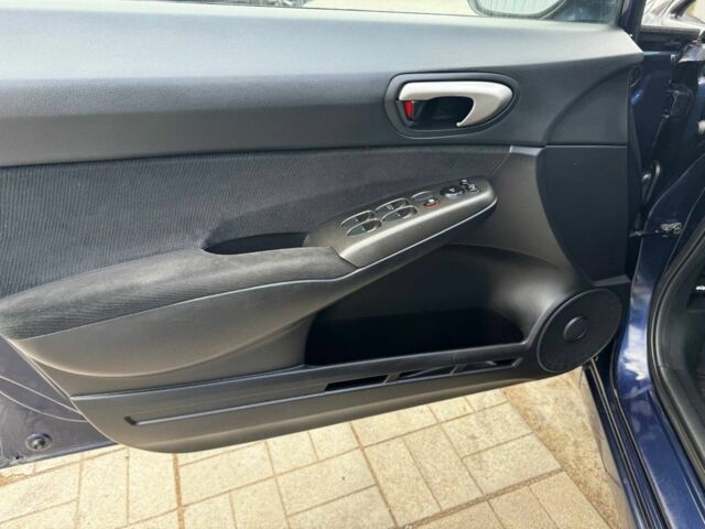 Синий Хонда Цивик, объемом двигателя 1.8 л и пробегом 170 тыс. км за 6999 $, фото 8 на Automoto.ua