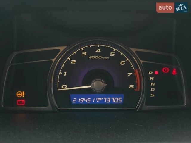 Синий Хонда Цивик, объемом двигателя 1.8 л и пробегом 219 тыс. км за 7436 $, фото 35 на Automoto.ua