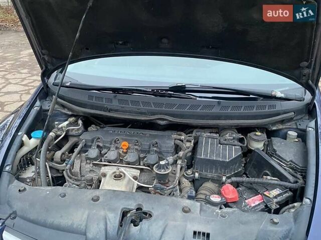 Синий Хонда Цивик, объемом двигателя 1.8 л и пробегом 132 тыс. км за 6500 $, фото 36 на Automoto.ua