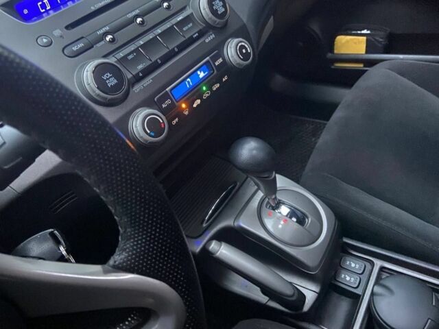 Синий Хонда Цивик, объемом двигателя 0 л и пробегом 241 тыс. км за 6900 $, фото 5 на Automoto.ua