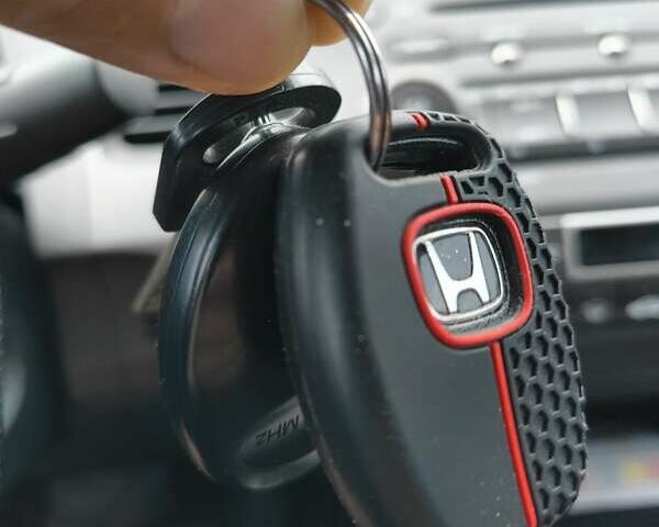 Синий Хонда Цивик, объемом двигателя 1.8 л и пробегом 219 тыс. км за 7436 $, фото 31 на Automoto.ua