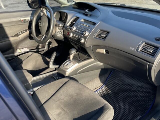 Синий Хонда Цивик, объемом двигателя 1.8 л и пробегом 201 тыс. км за 6499 $, фото 11 на Automoto.ua