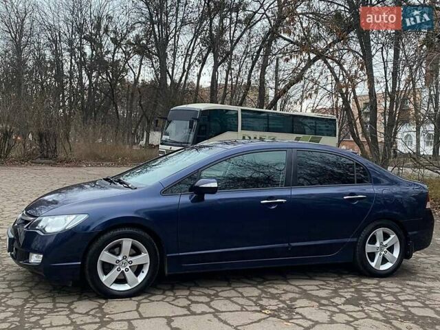 Синий Хонда Цивик, объемом двигателя 1.8 л и пробегом 132 тыс. км за 6500 $, фото 2 на Automoto.ua