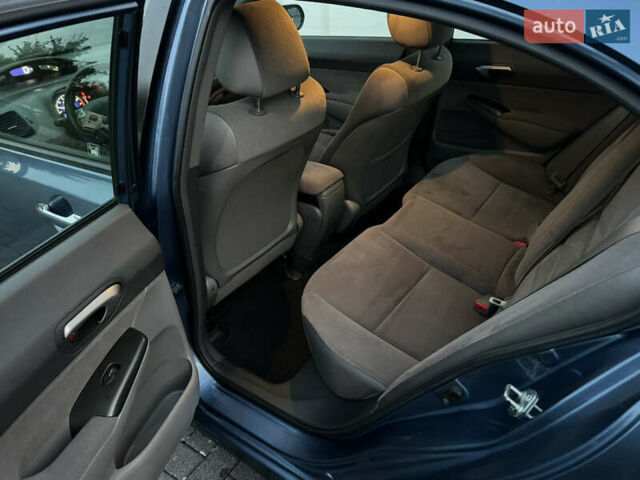 Синий Хонда Цивик, объемом двигателя 1.4 л и пробегом 188 тыс. км за 7100 $, фото 7 на Automoto.ua