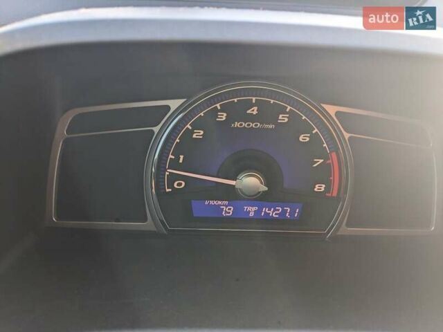 Синій Хонда Сівік, об'ємом двигуна 1.8 л та пробігом 300 тис. км за 6400 $, фото 38 на Automoto.ua