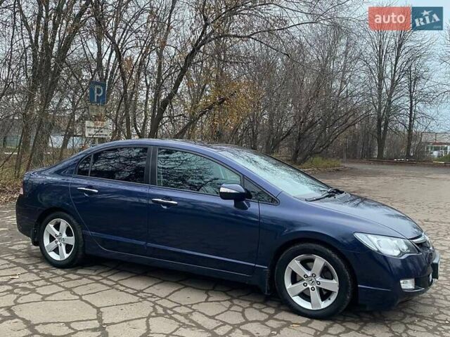 Синий Хонда Цивик, объемом двигателя 1.8 л и пробегом 132 тыс. км за 6500 $, фото 9 на Automoto.ua