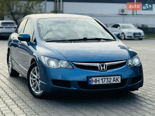 Синий Хонда Цивик, объемом двигателя 1.8 л и пробегом 222 тыс. км за 5850 $, фото 5 на Automoto.ua