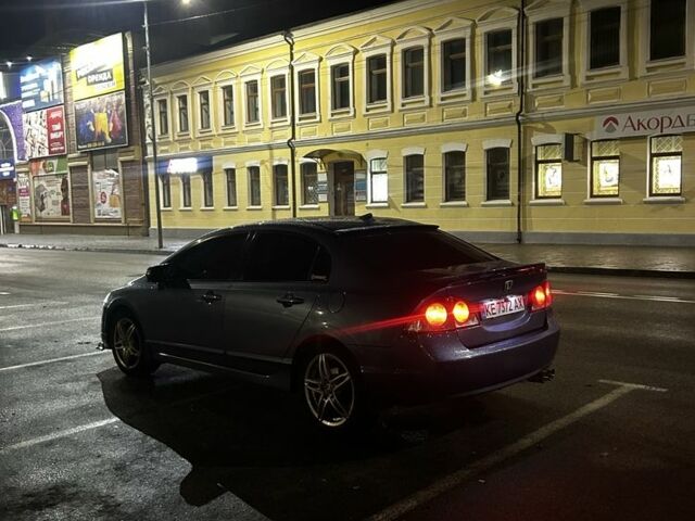 Синій Хонда Сівік, об'ємом двигуна 1.8 л та пробігом 200 тис. км за 8500 $, фото 7 на Automoto.ua