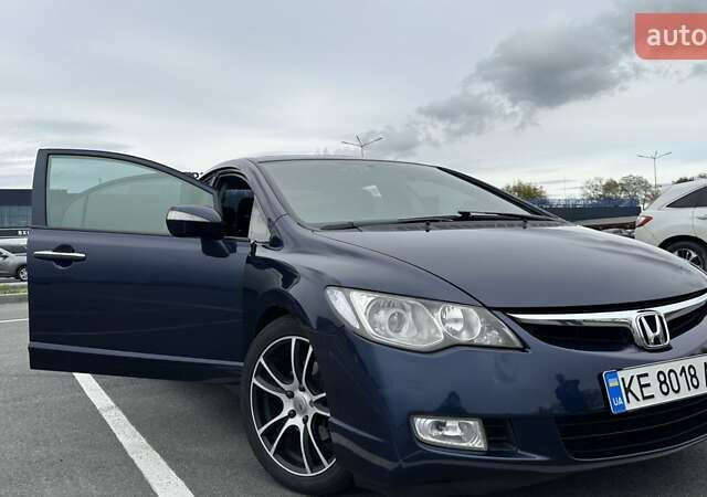 Хонда Цивик 2008 в Днепре (Днепропетровске) на Automoto.ua Синий Хонда Цивик, объемом двигателя 1.8 л и пробегом 236 тыс. км за 7000 $, фото 16 на Automoto.ua