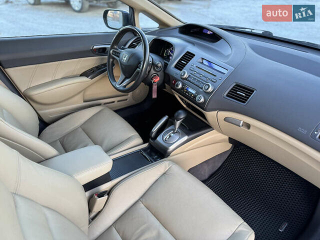 Синій Хонда Сівік, об'ємом двигуна 1.3 л та пробігом 204 тис. км за 6690 $, фото 25 на Automoto.ua