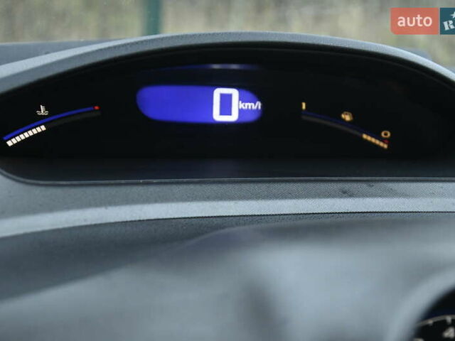 Синий Хонда Цивик, объемом двигателя 1.8 л и пробегом 244 тыс. км за 5999 $, фото 19 на Automoto.ua