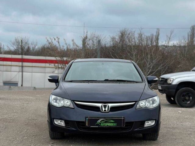 Синий Хонда Цивик, объемом двигателя 1.8 л и пробегом 311 тыс. км за 5999 $, фото 5 на Automoto.ua