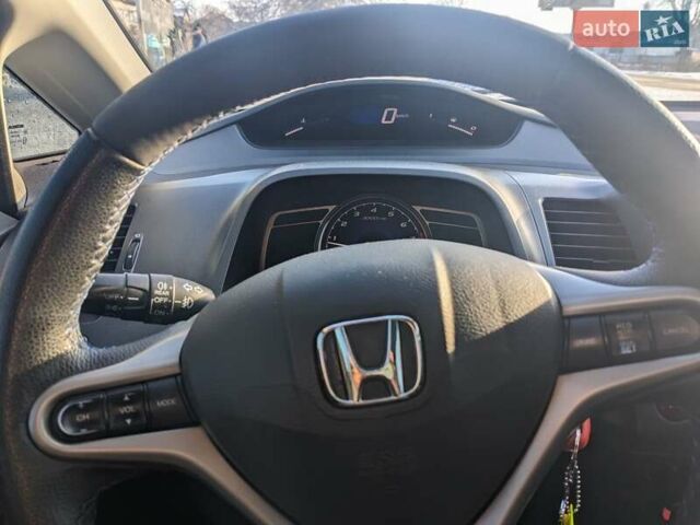 Синій Хонда Сівік, об'ємом двигуна 1.8 л та пробігом 300 тис. км за 6400 $, фото 34 на Automoto.ua