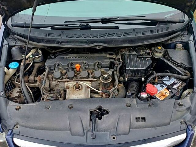 Синій Хонда Сівік, об'ємом двигуна 1.8 л та пробігом 222 тис. км за 5500 $, фото 8 на Automoto.ua