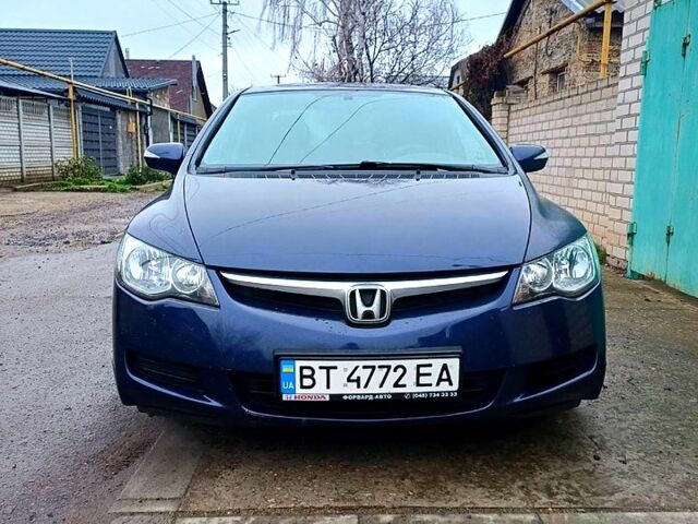 Синій Хонда Сівік, об'ємом двигуна 1.8 л та пробігом 222 тис. км за 5500 $, фото 1 на Automoto.ua
