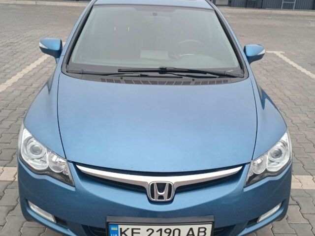 Синий Хонда Цивик, объемом двигателя 1.8 л и пробегом 249 тыс. км за 5950 $, фото 1 на Automoto.ua