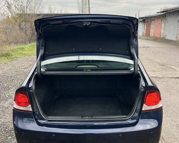 Синий Хонда Цивик, объемом двигателя 1.34 л и пробегом 191 тыс. км за 6600 $, фото 30 на Automoto.ua