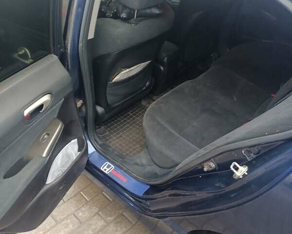 Синий Хонда Цивик, объемом двигателя 1.34 л и пробегом 203 тыс. км за 7200 $, фото 4 на Automoto.ua