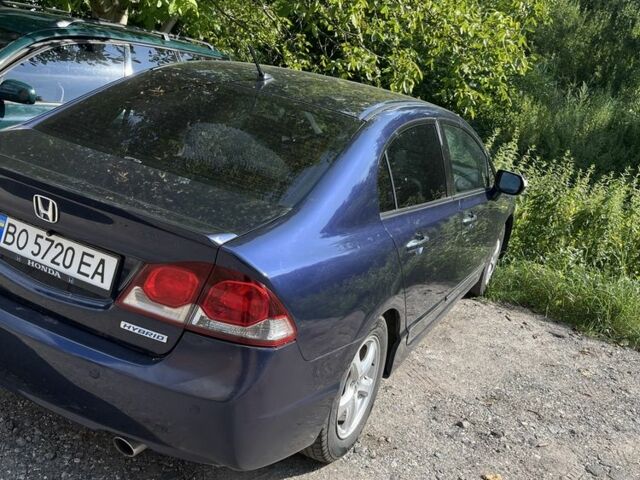 Синий Хонда Цивик, объемом двигателя 1.3 л и пробегом 237 тыс. км за 5000 $, фото 2 на Automoto.ua