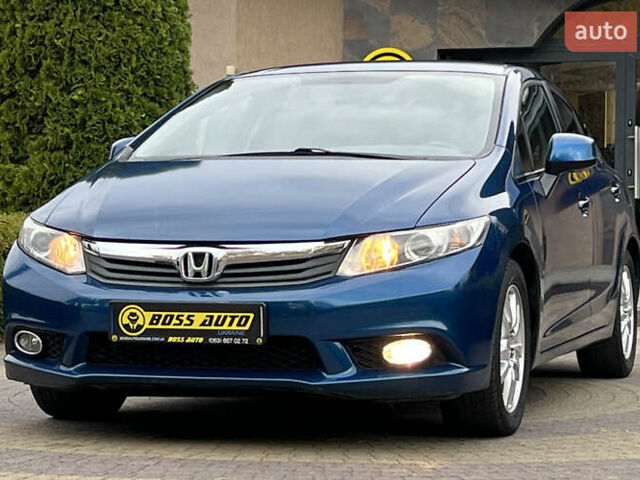 Синий Хонда Цивик, объемом двигателя 1.8 л и пробегом 219 тыс. км за 6800 $, фото 2 на Automoto.ua