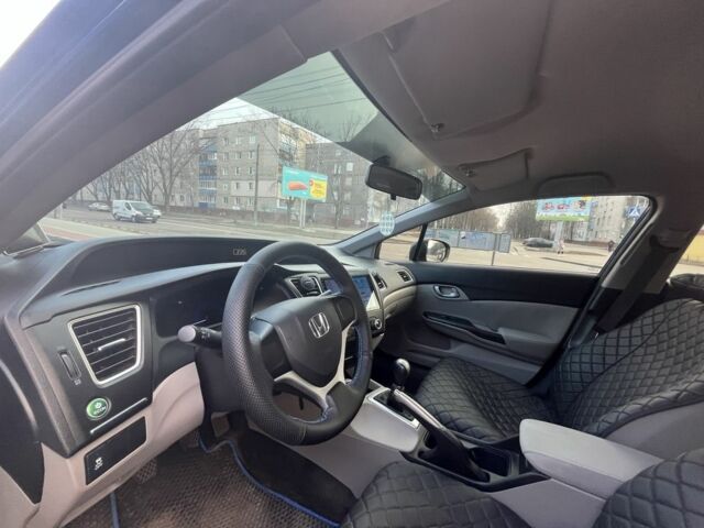 Синий Хонда Цивик, объемом двигателя 1.8 л и пробегом 122 тыс. км за 10000 $, фото 4 на Automoto.ua