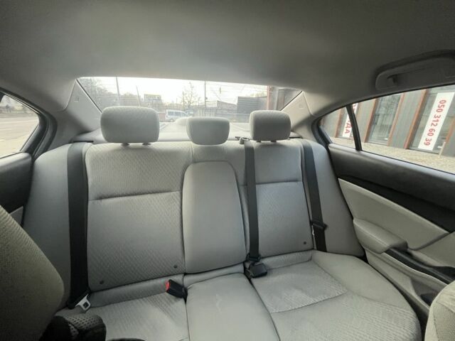 Синий Хонда Цивик, объемом двигателя 1.8 л и пробегом 122 тыс. км за 10000 $, фото 6 на Automoto.ua