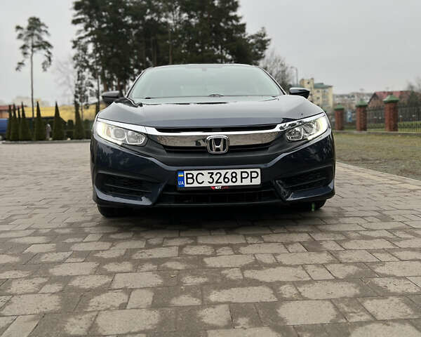 Синий Хонда Цивик, объемом двигателя 2 л и пробегом 150 тыс. км за 12600 $, фото 3 на Automoto.ua