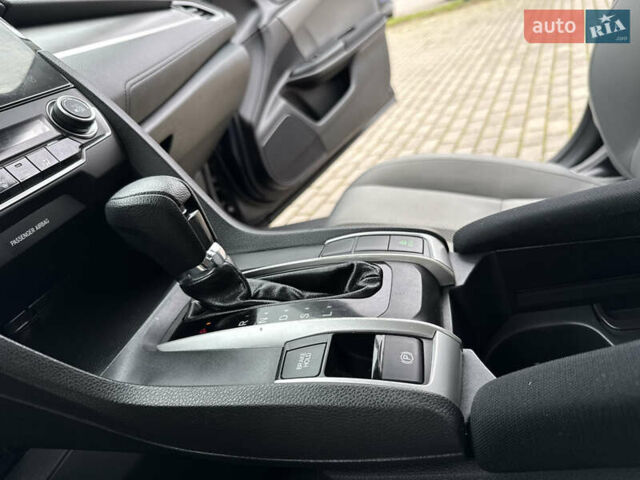 Синий Хонда Цивик, объемом двигателя 2 л и пробегом 148 тыс. км за 12700 $, фото 31 на Automoto.ua