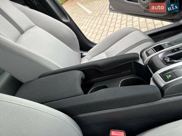 Синий Хонда Цивик, объемом двигателя 2 л и пробегом 148 тыс. км за 12700 $, фото 37 на Automoto.ua