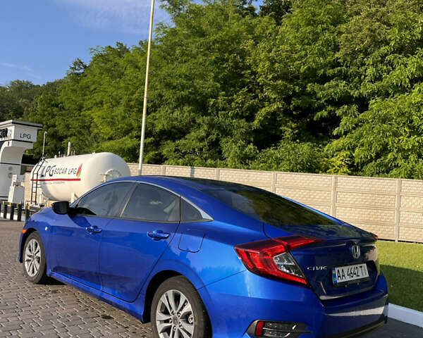 Синий Хонда Цивик, объемом двигателя 2 л и пробегом 167 тыс. км за 13000 $, фото 2 на Automoto.ua