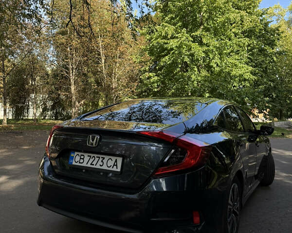Синий Хонда Цивик, объемом двигателя 2 л и пробегом 186 тыс. км за 12000 $, фото 4 на Automoto.ua