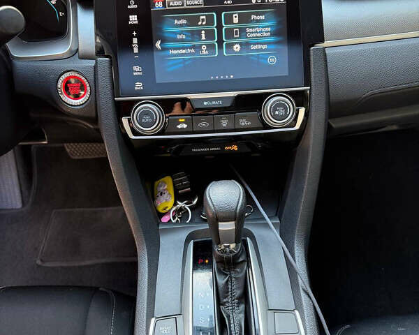 Синий Хонда Цивик, объемом двигателя 2 л и пробегом 86 тыс. км за 13000 $, фото 4 на Automoto.ua