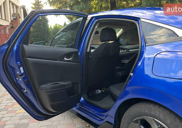 Синій Хонда Сівік, об'ємом двигуна 2 л та пробігом 121 тис. км за 13999 $, фото 10 на Automoto.ua