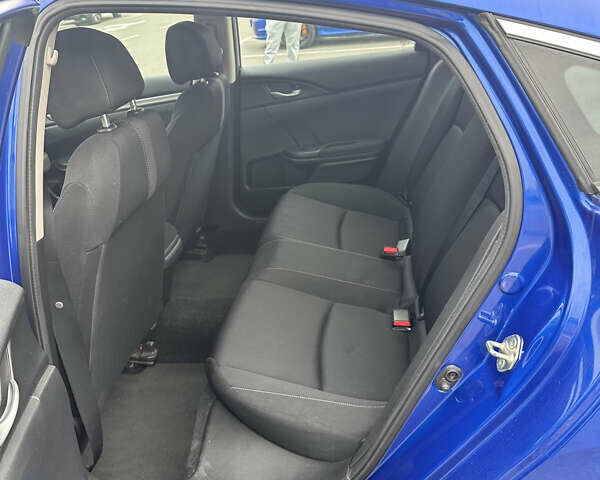 Синий Хонда Цивик, объемом двигателя 2 л и пробегом 64 тыс. км за 14500 $, фото 8 на Automoto.ua