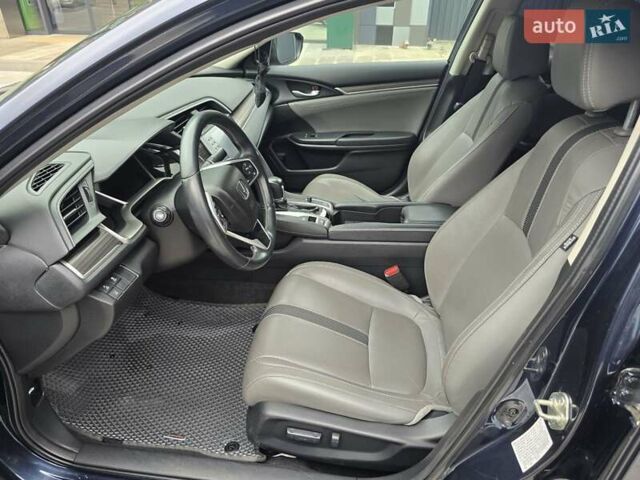 Синий Хонда Цивик, объемом двигателя 1.5 л и пробегом 39 тыс. км за 17300 $, фото 1 на Automoto.ua