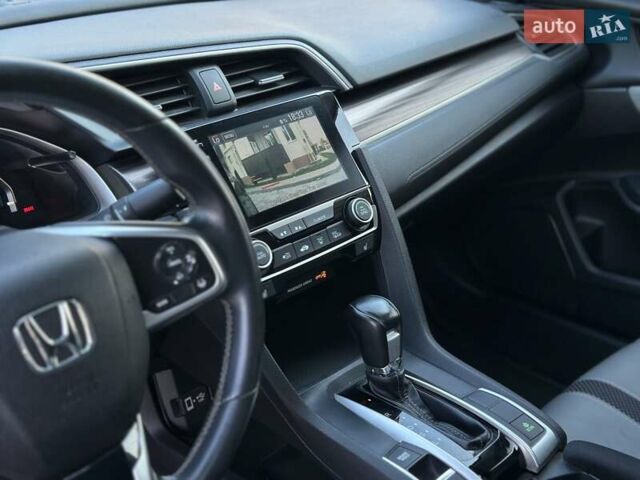 Синій Хонда Сівік, об'ємом двигуна 1.5 л та пробігом 58 тис. км за 16600 $, фото 10 на Automoto.ua