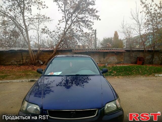 Синій Хонда Сівік, об'ємом двигуна 14 л та пробігом 0 тис. км за 2500 $, фото 4 на Automoto.ua