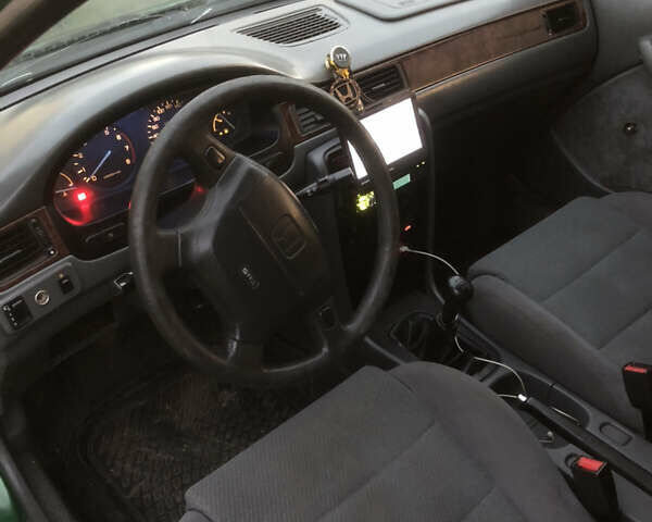 Зеленый Хонда Цивик, объемом двигателя 1.5 л и пробегом 400 тыс. км за 1850 $, фото 7 на Automoto.ua