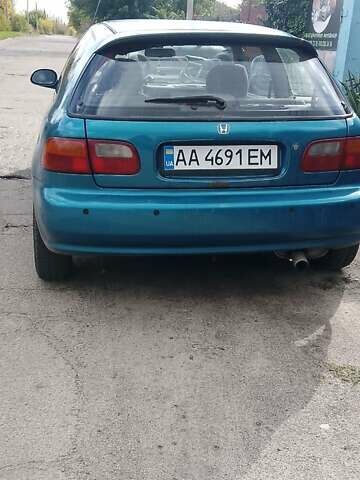 Зелений Хонда Сівік, об'ємом двигуна 1.34 л та пробігом 53 тис. км за 1800 $, фото 1 на Automoto.ua