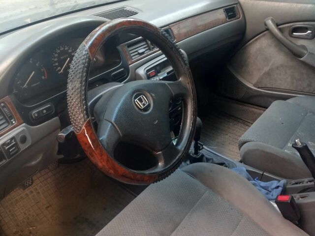 Зеленый Хонда Цивик, объемом двигателя 1.4 л и пробегом 10 тыс. км за 800 $, фото 4 на Automoto.ua