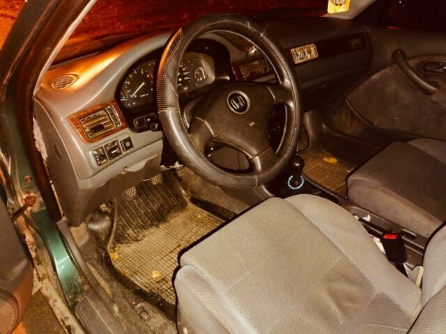 Зелений Хонда Сівік, об'ємом двигуна 0 л та пробігом 332 тис. км за 1800 $, фото 6 на Automoto.ua