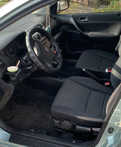 Зеленый Хонда Цивик, объемом двигателя 1.4 л и пробегом 180 тыс. км за 4100 $, фото 6 на Automoto.ua