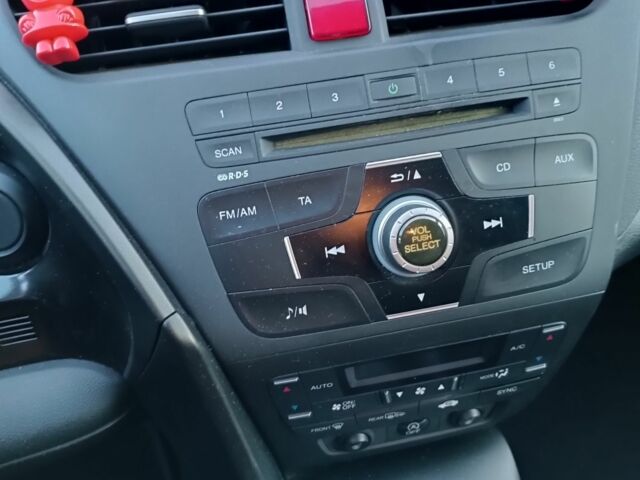 Зеленый Хонда Цивик, объемом двигателя 1.8 л и пробегом 305 тыс. км за 8400 $, фото 5 на Automoto.ua