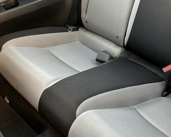 Зеленый Хонда Цивик, объемом двигателя 2 л и пробегом 106 тыс. км за 15900 $, фото 26 на Automoto.ua