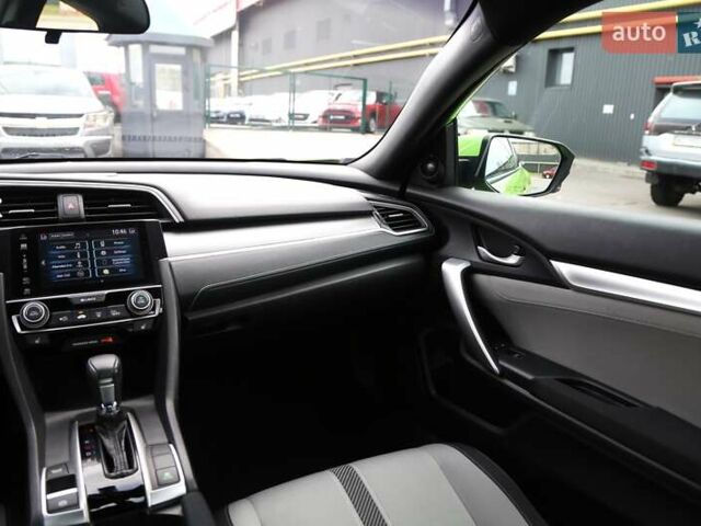 Зеленый Хонда Цивик, объемом двигателя 1.5 л и пробегом 129 тыс. км за 13600 $, фото 12 на Automoto.ua