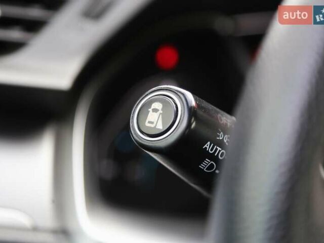 Зеленый Хонда Цивик, объемом двигателя 1.5 л и пробегом 129 тыс. км за 13600 $, фото 23 на Automoto.ua