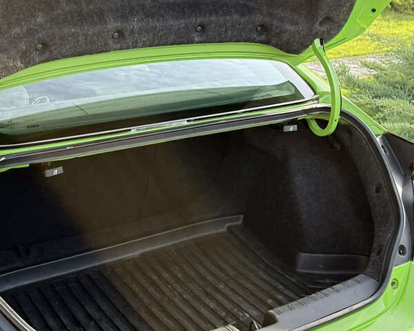 Зеленый Хонда Цивик, объемом двигателя 2 л и пробегом 106 тыс. км за 15900 $, фото 30 на Automoto.ua