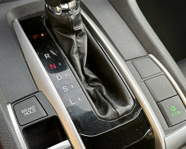 Зеленый Хонда Цивик, объемом двигателя 2 л и пробегом 106 тыс. км за 15900 $, фото 28 на Automoto.ua